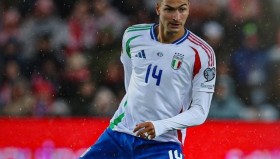 ag9游会-世俱杯比赛精彩瞬间回顾及技术动作解析